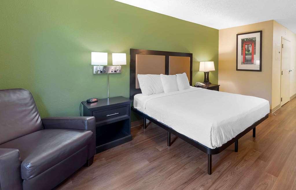 Extended Stay America Select Suites - Raleigh - Cary - Regency Parkway South Rum bild