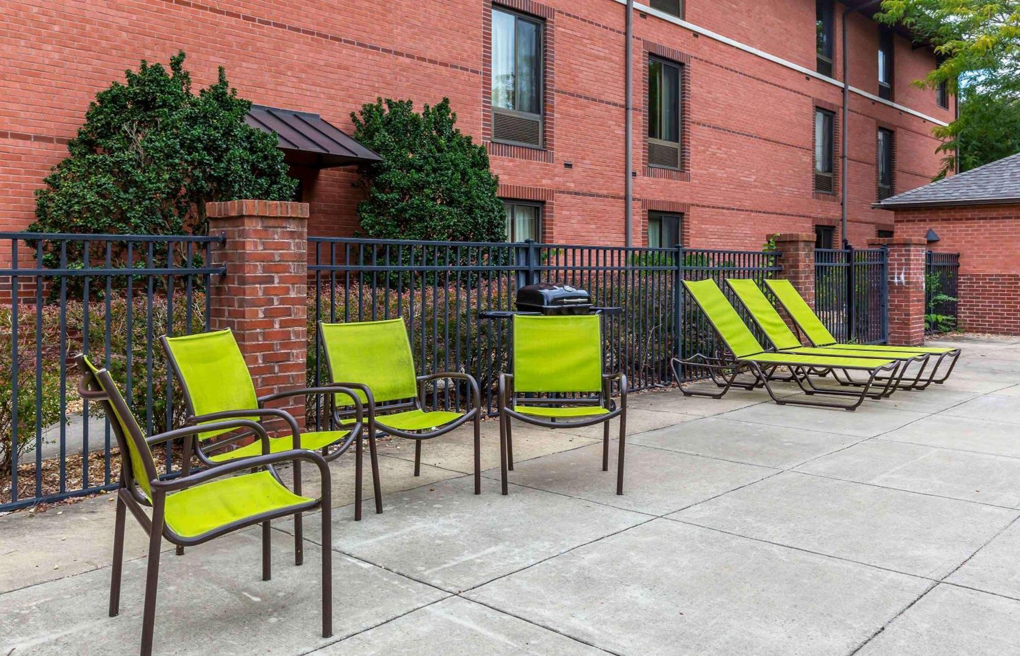 Extended Stay America Select Suites - Raleigh - Cary - Regency Parkway South Exteriör bild