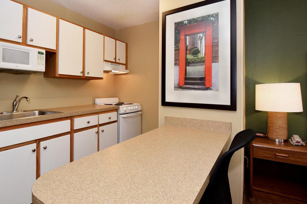 Extended Stay America Select Suites - Raleigh - Cary - Regency Parkway South Exteriör bild