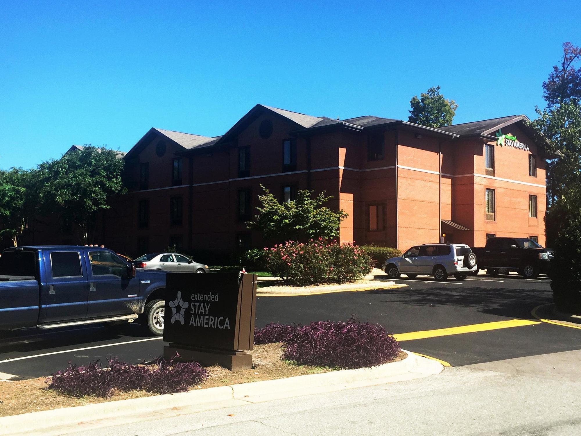 Extended Stay America Select Suites - Raleigh - Cary - Regency Parkway South Exteriör bild