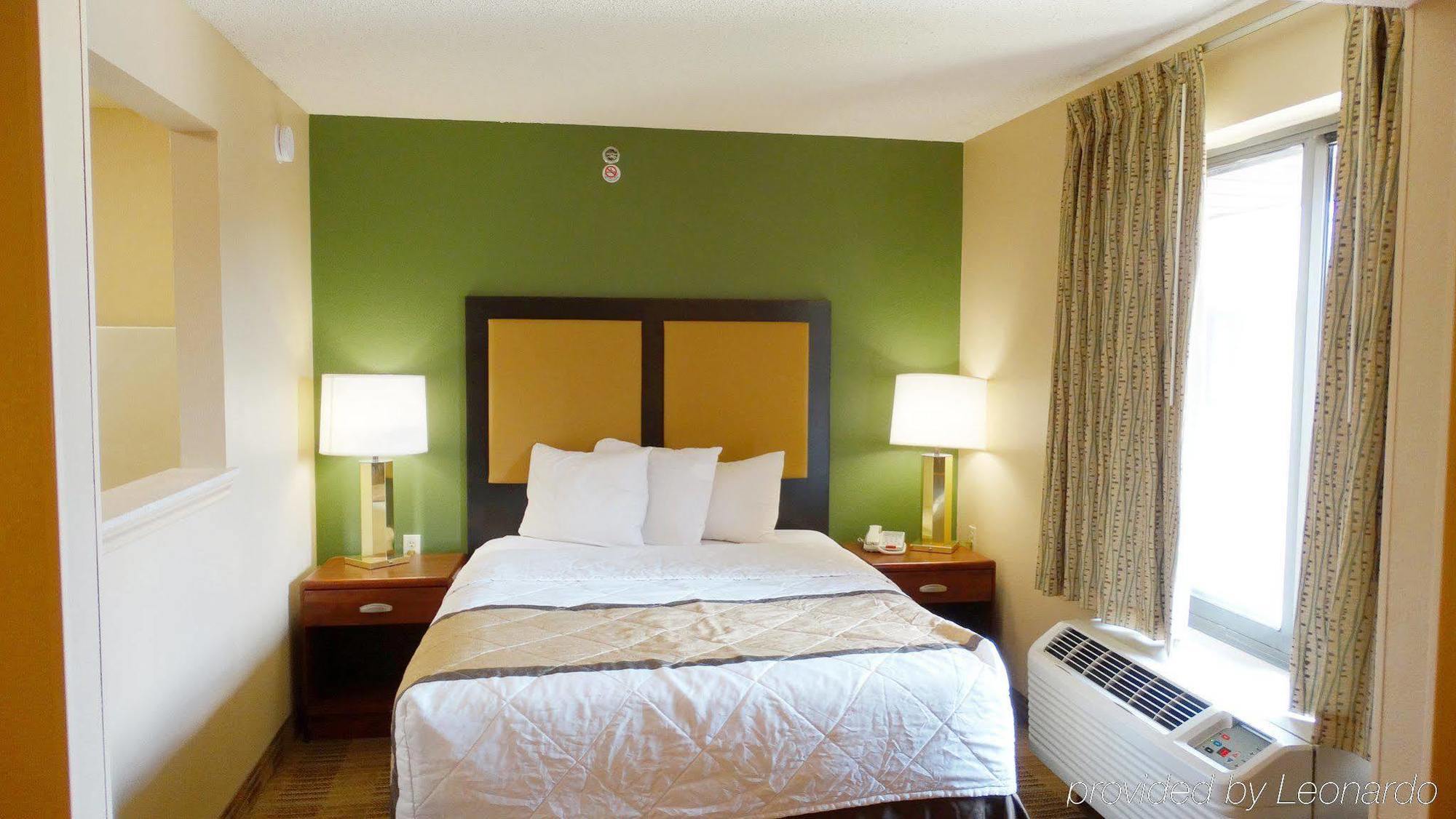 Extended Stay America Select Suites - Raleigh - Cary - Regency Parkway South Exteriör bild