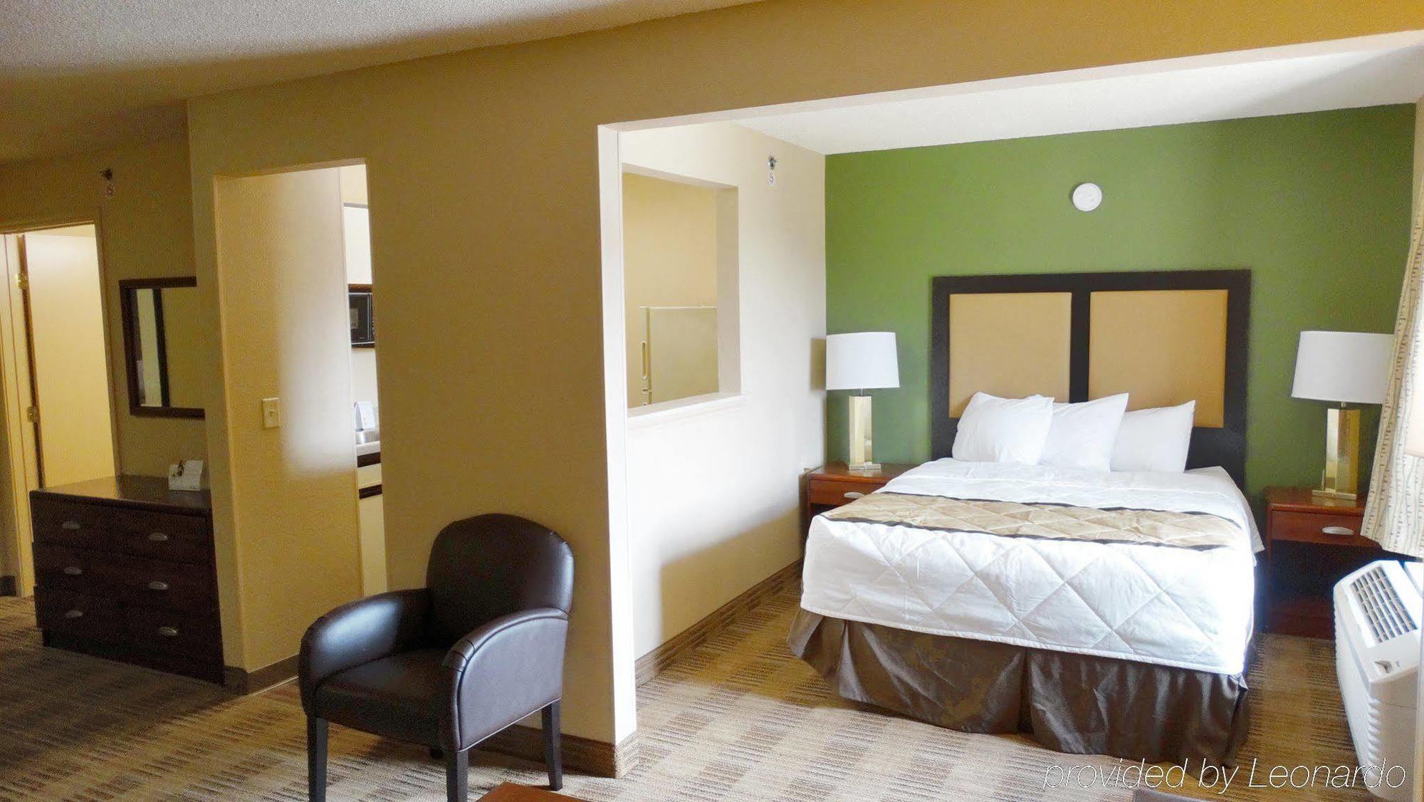 Extended Stay America Select Suites - Raleigh - Cary - Regency Parkway South Exteriör bild